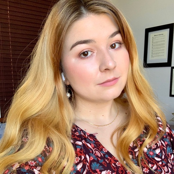 ✨✨about the seller✨✨ - Picture 3 of 4